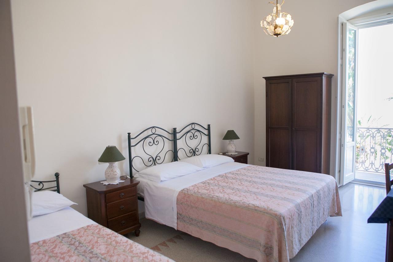 Albergo Lucy Трані Номер фото